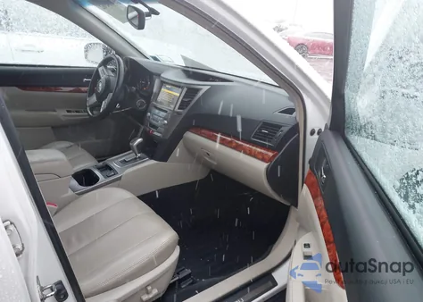 2011 Subaru Outback 2.5I Limited z USA, uszkodzony, nr VIN 4S4BRBLC0B3402128